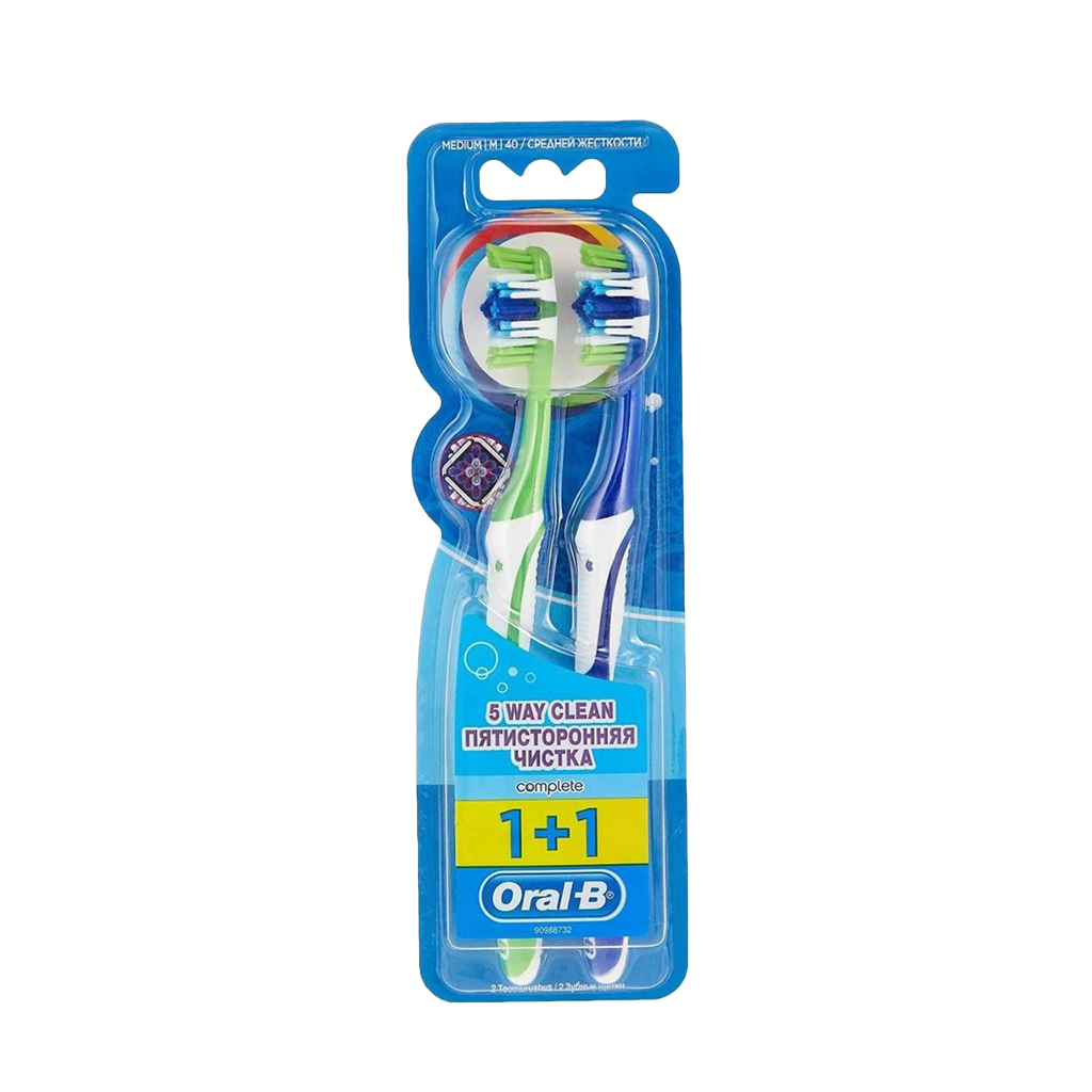 Oral-B Medium 5 Way Clean Toothbrush - 2 Pcs