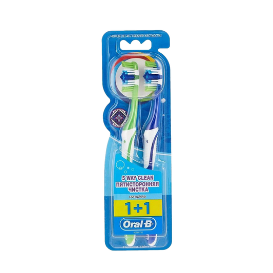 Oral-B Medium 5 Way Clean Toothbrush  - 2 Pcs