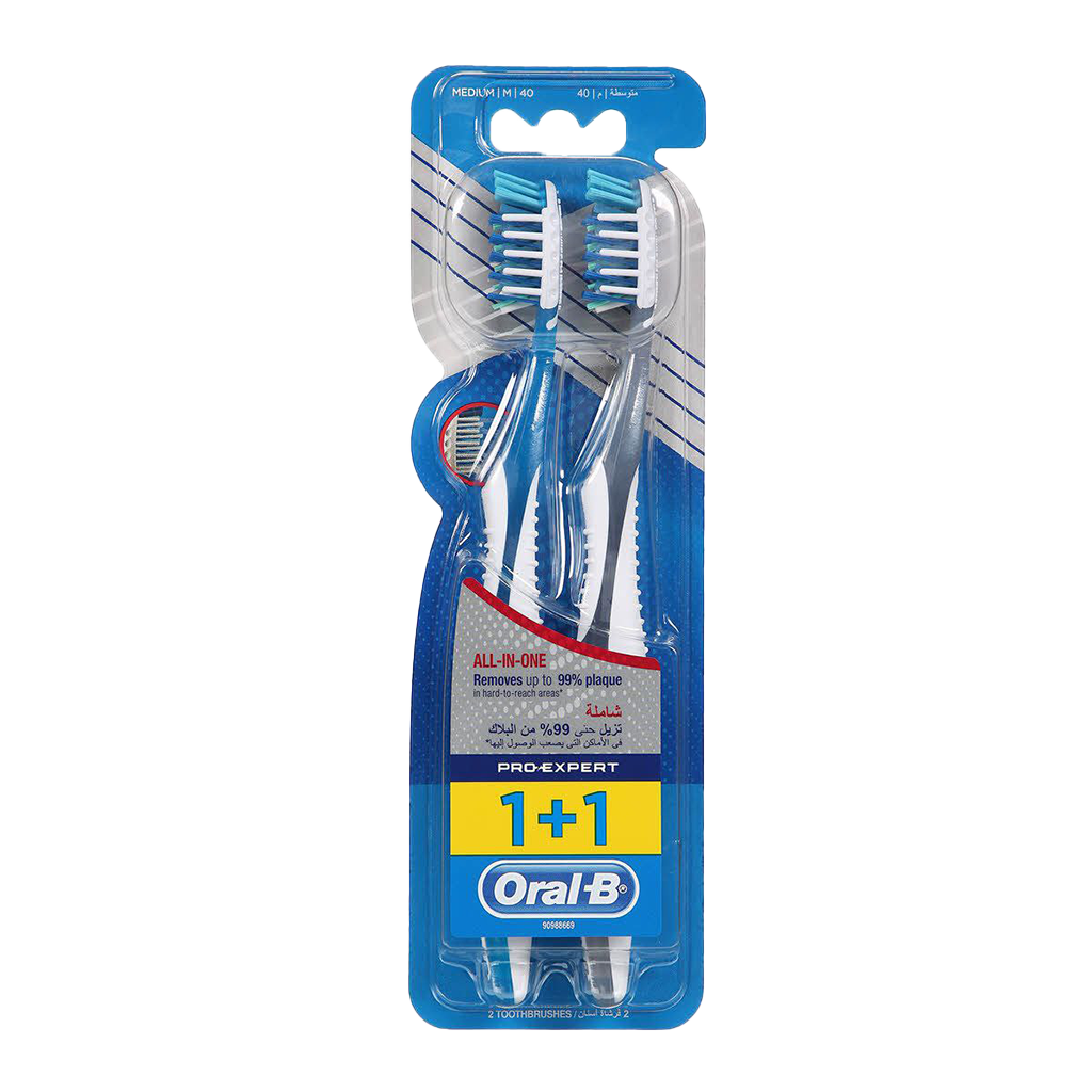 Oral-B Pro Expert Medium Toothbrush - 2 Pcs